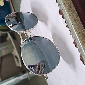 Maui Jim mirrored aviators